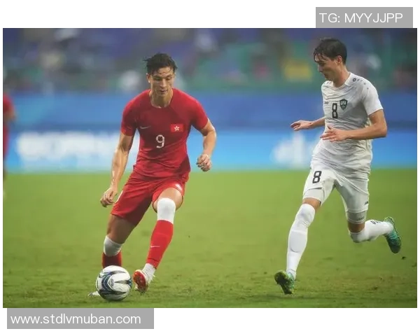 专访杨强:深入探讨足球成功背后的秘诀与策略 专访杨强:深入探讨足球成功背后的秘诀与策略