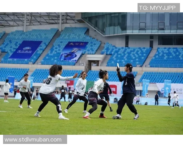 南京飞盘队边路渗透战术分析与比赛表现评估 南京飞盘队边路渗透战术分析与比赛表现评估